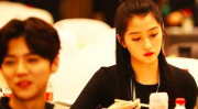 鹿晗关晓彤娱乐圈吃瓜,鹿晗关晓彤恋情疑云，真相究竟如何？